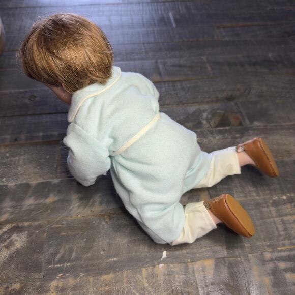 Danbury Mint John Kennedy Porcelain Doll Under Daddy's Desk JFK Jr - Picture 4 of 12